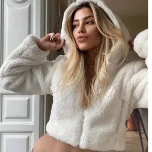 Alo Yoga L.A. Sherpa Jacket NWT